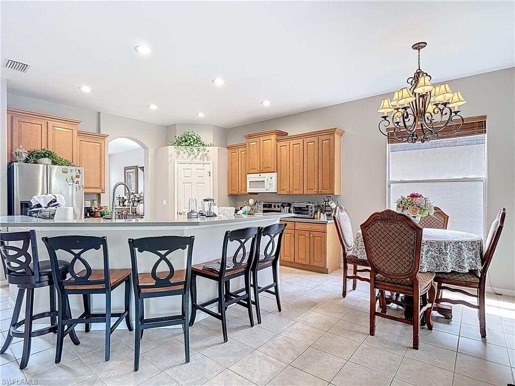 12596 Ivory Stone LOOP-29