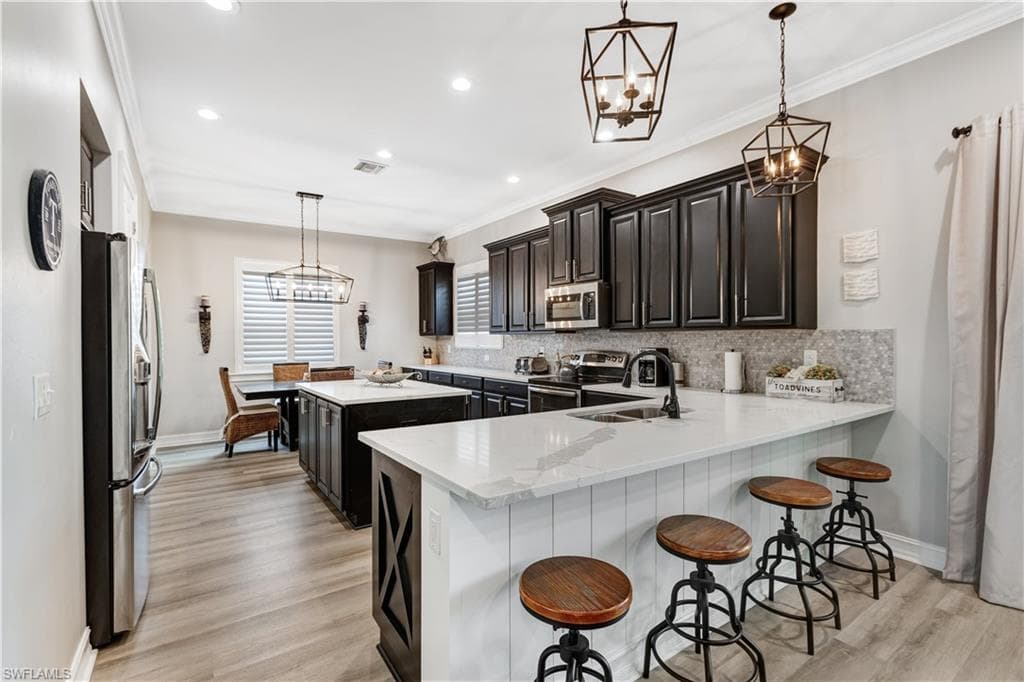 3061 Scarlet Oak PL-2