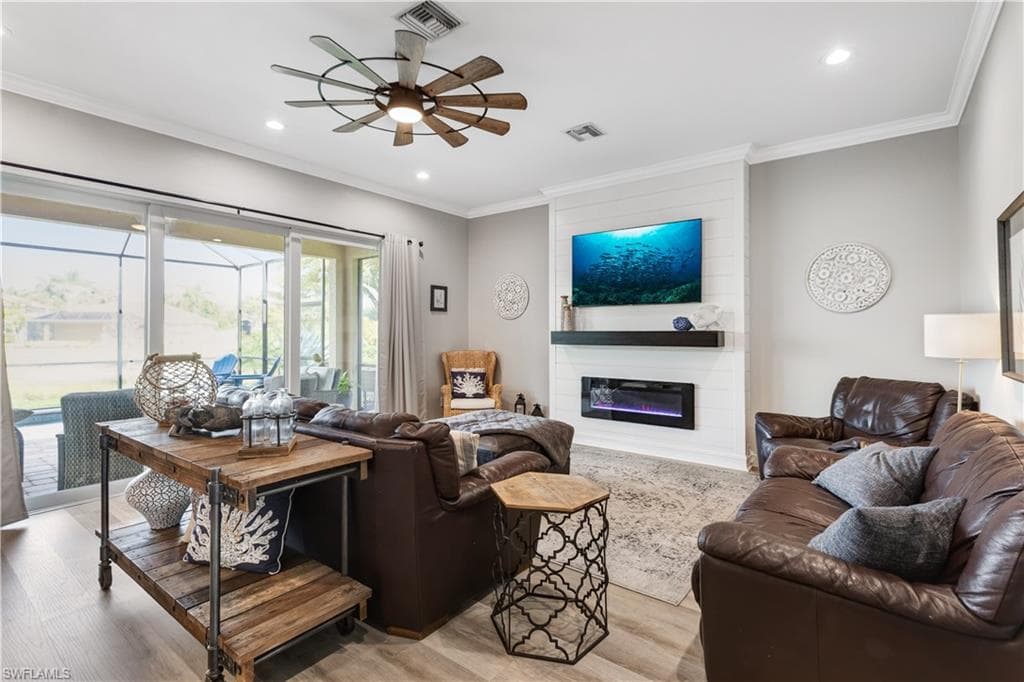 3061 Scarlet Oak PL-5