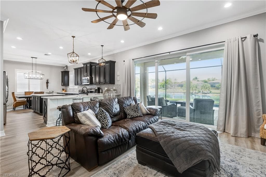 3061 Scarlet Oak PL-14