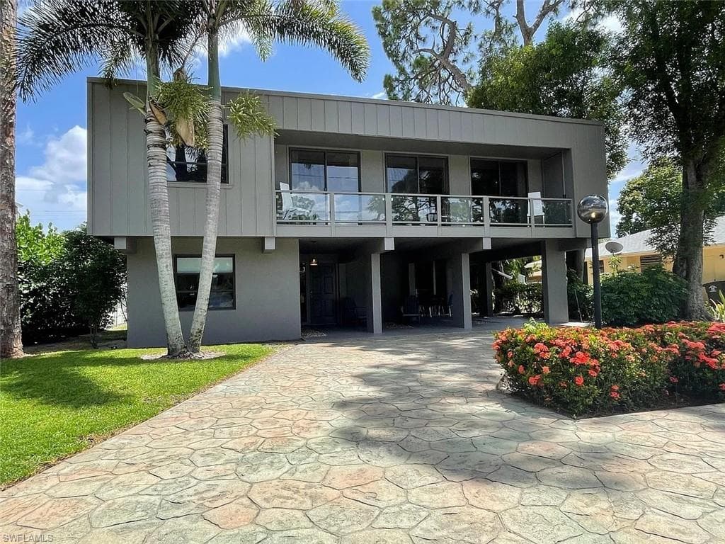 1702 Hill AVE-23