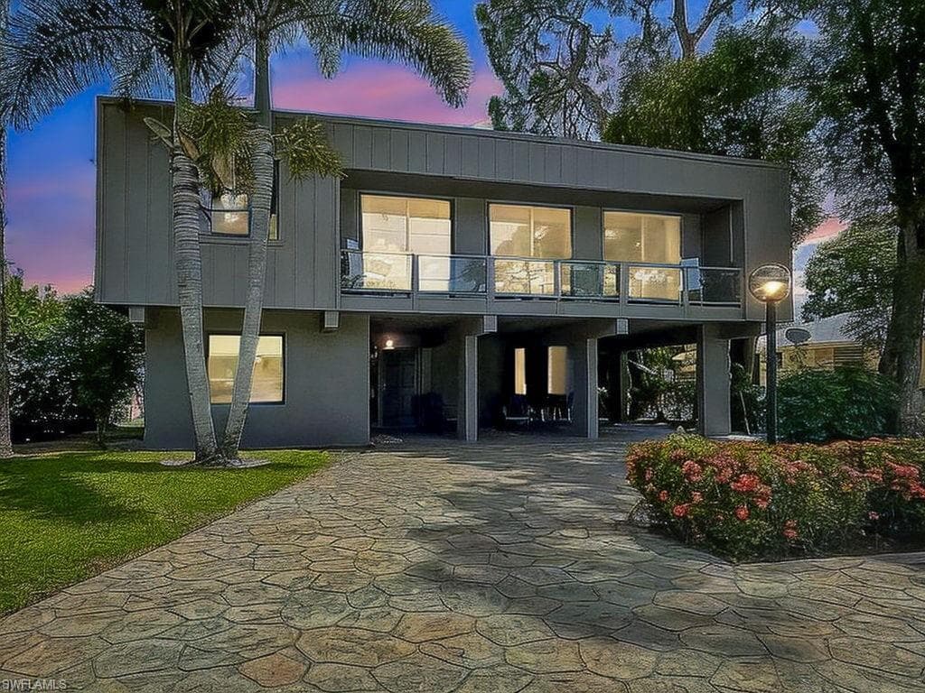 1702 Hill AVE-1