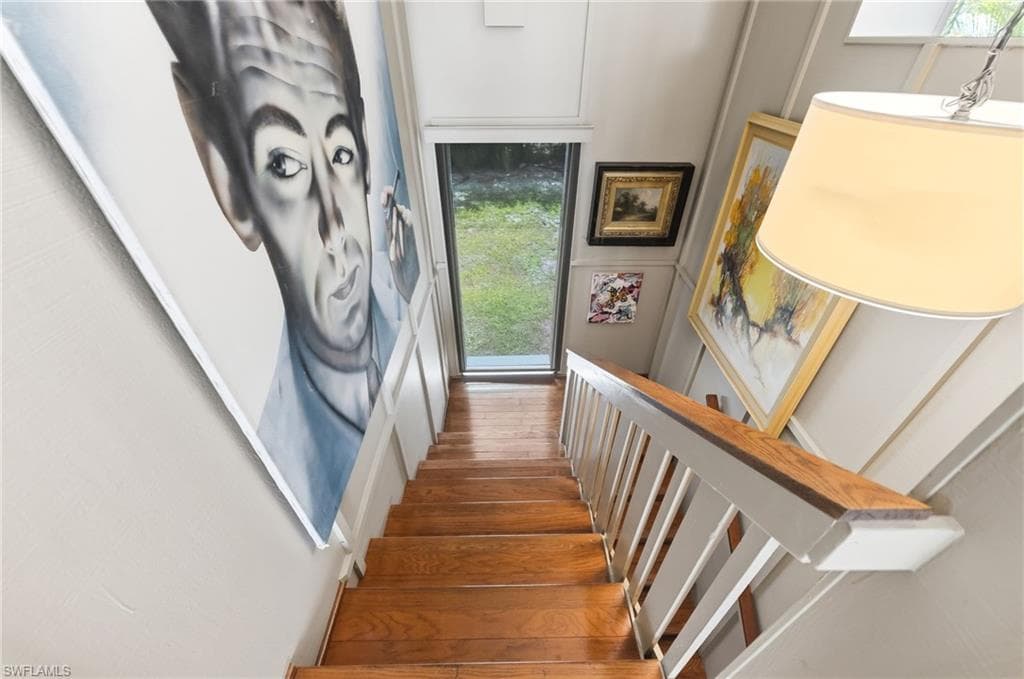 1702 Hill AVE-5