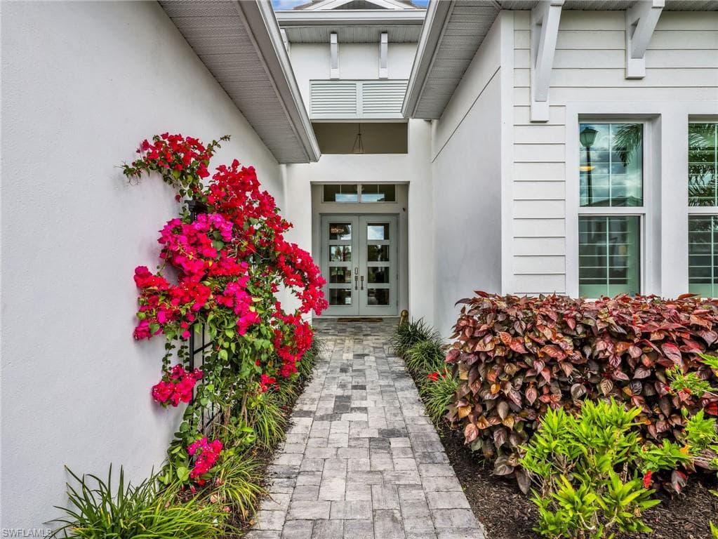 9257 Cayman DR-7