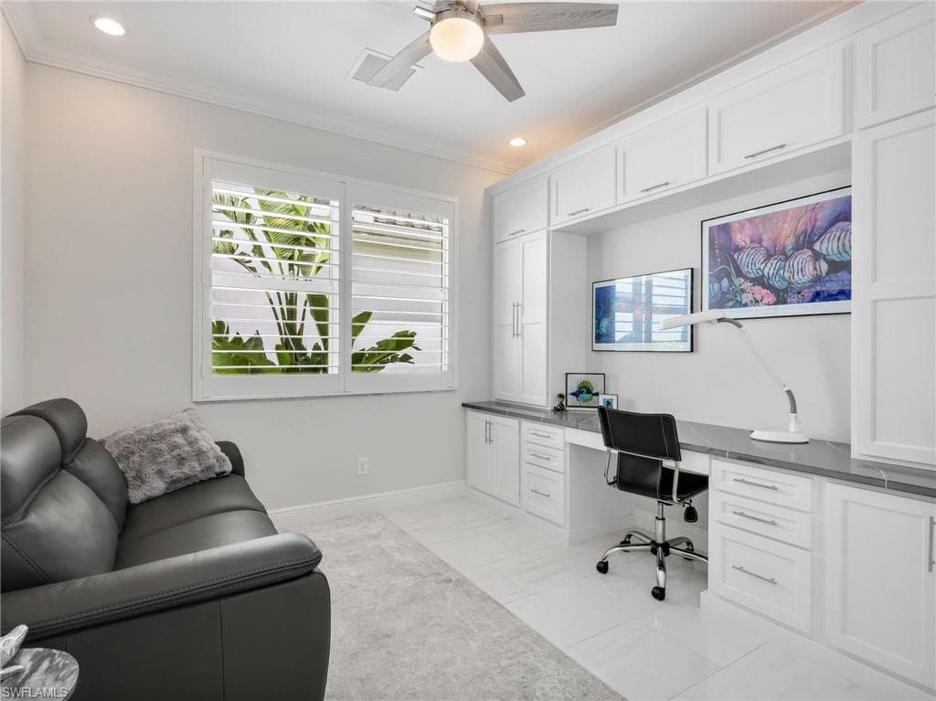 9257 Cayman DR-38