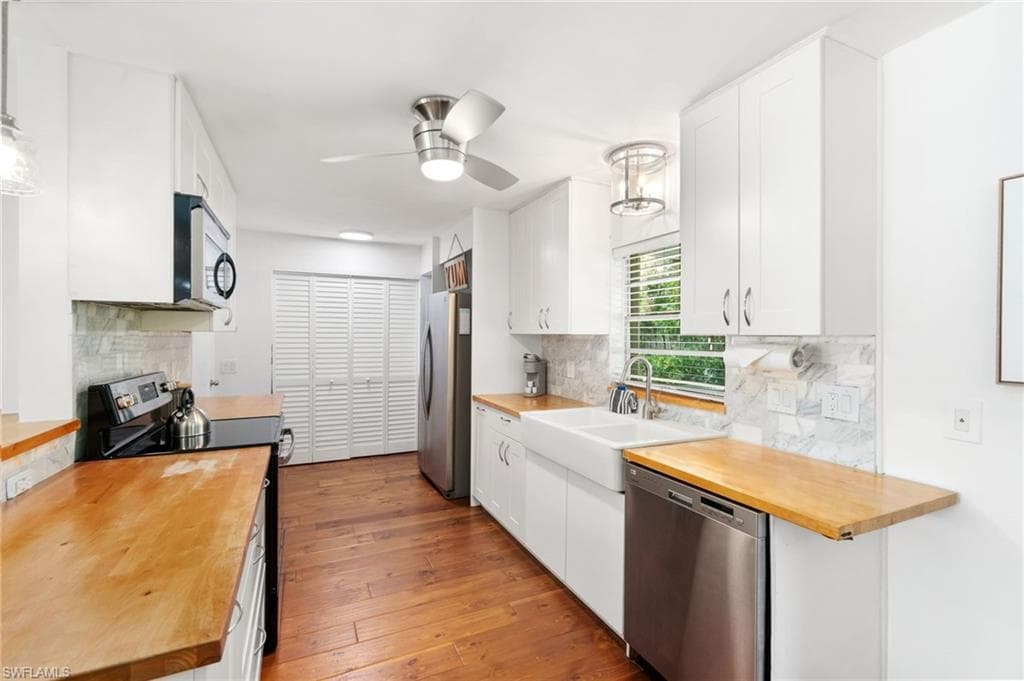3543 Corana WAY-9