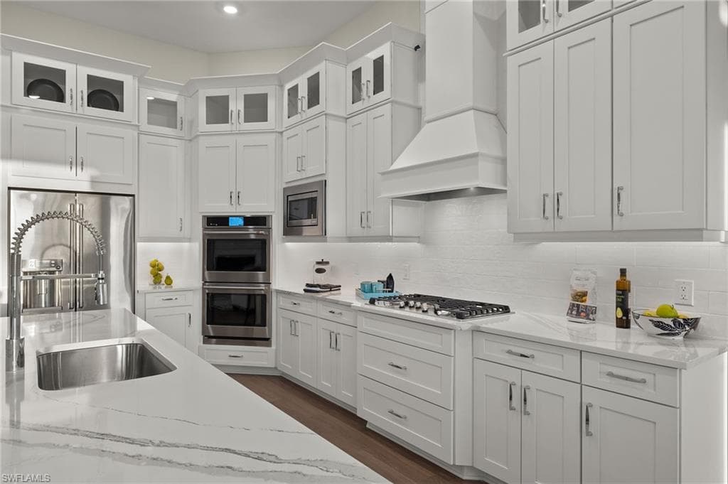 15429 Turin DR-16