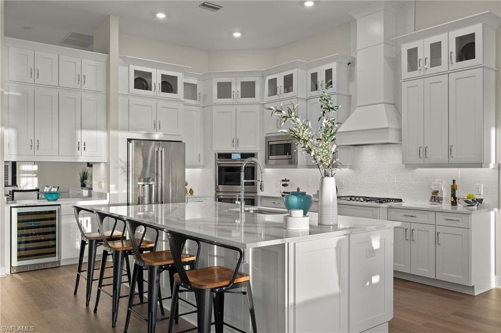 15429 Turin DR-15
