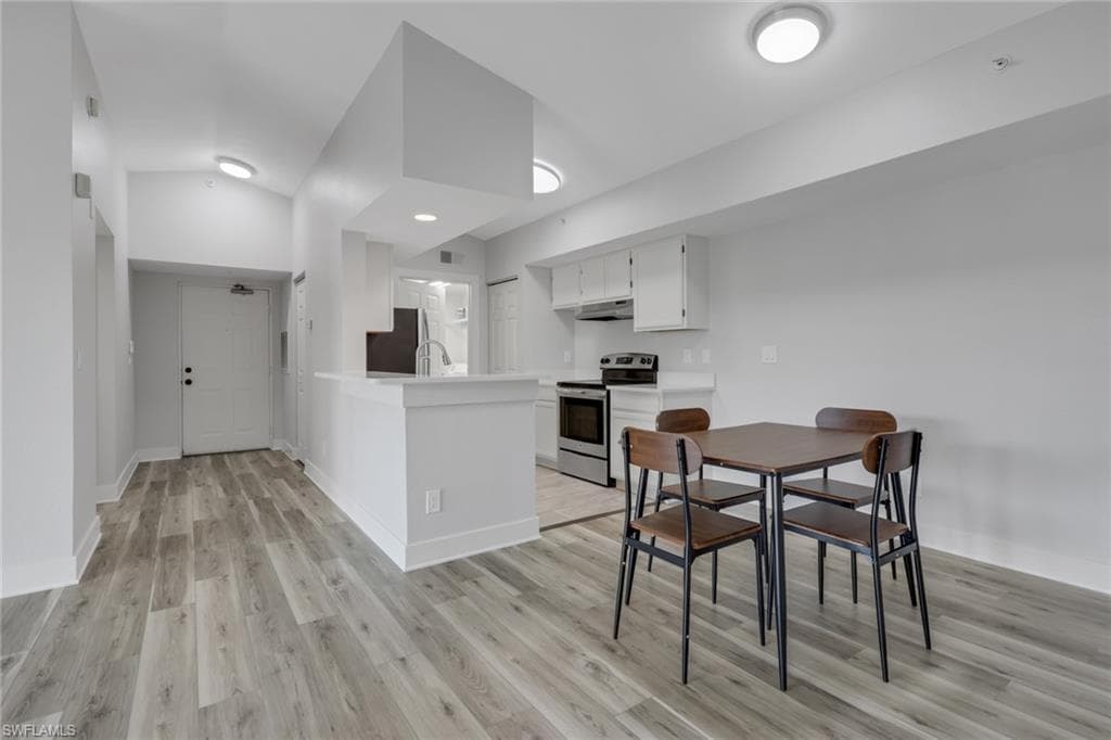 4625 Saint Croix LN 1136-3