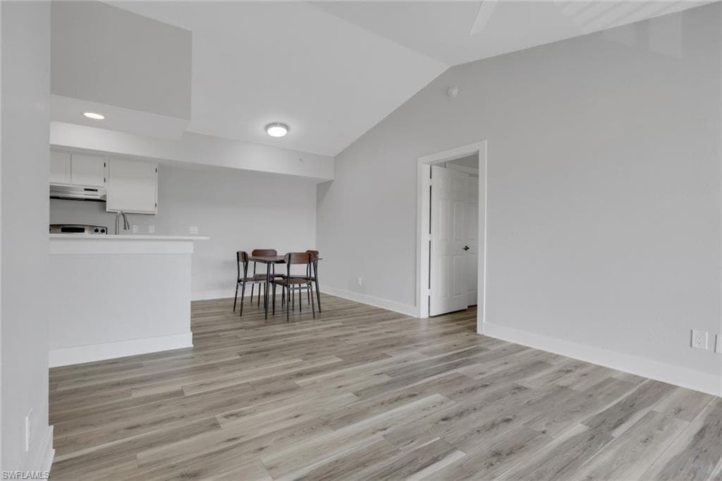 4625 Saint Croix LN 1136-14