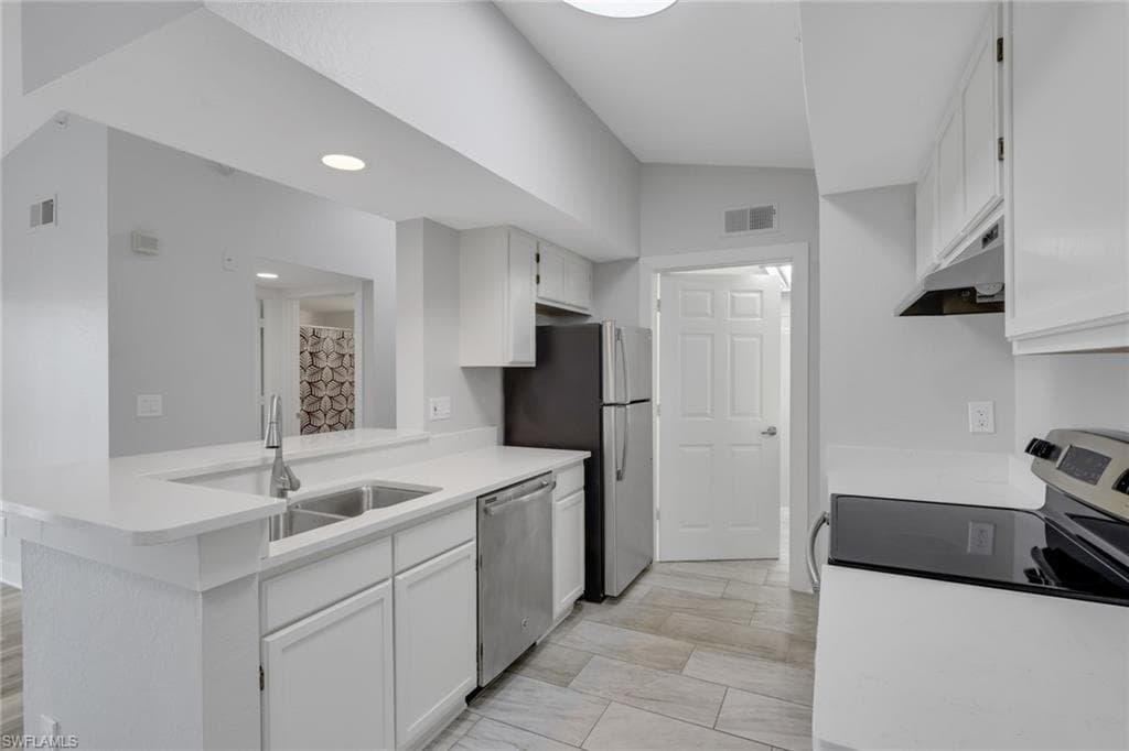 4625 Saint Croix LN 1136-8