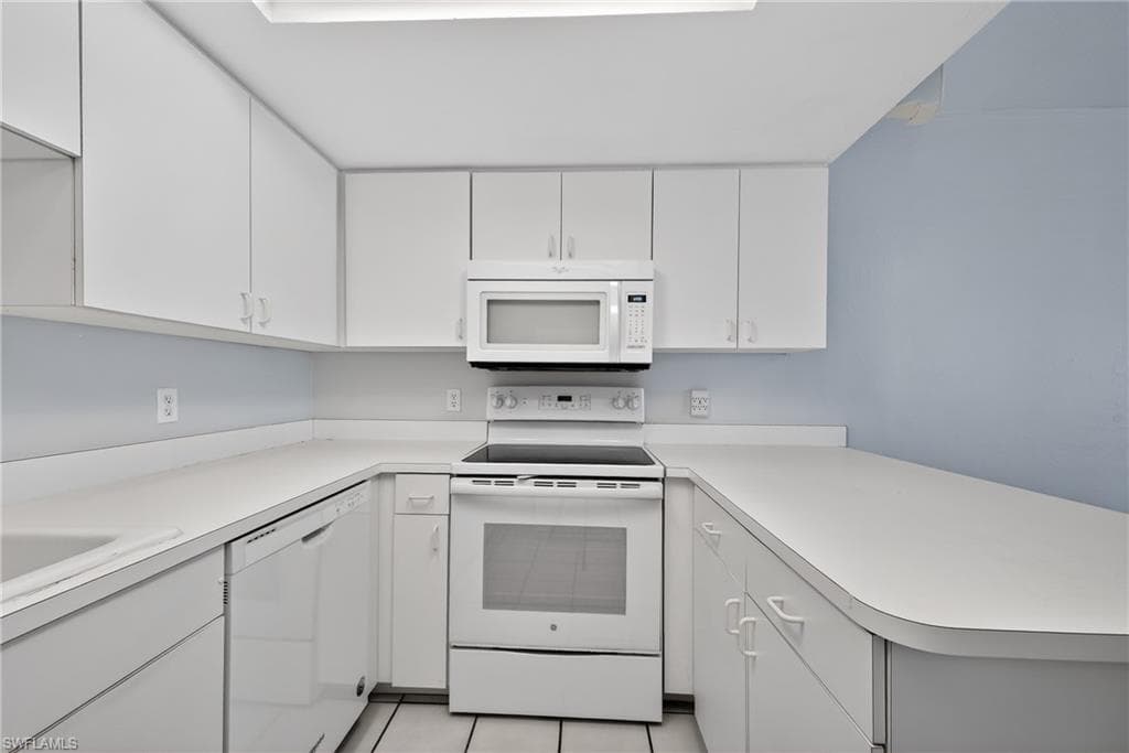 8421 N Haven LN B-10