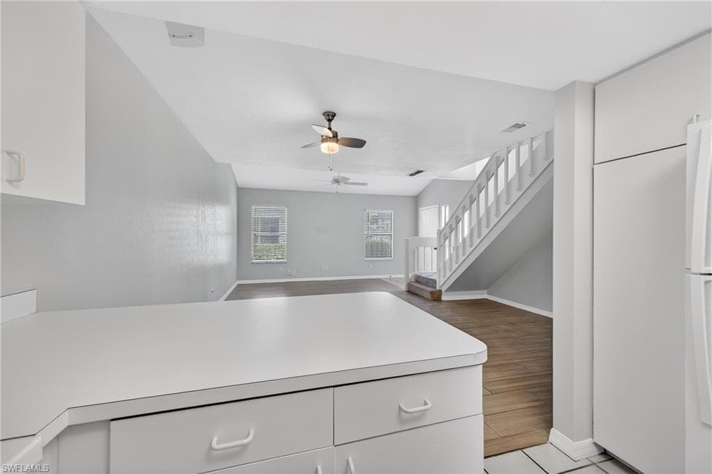 8421 N Haven LN B-11