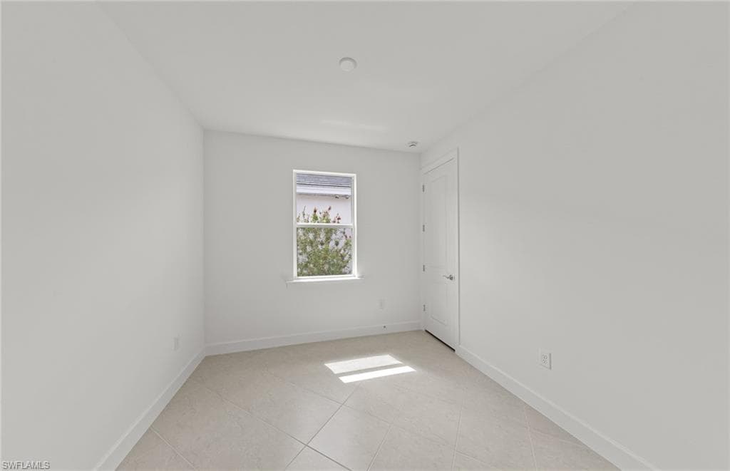 7144 Chapel Creek LN-23