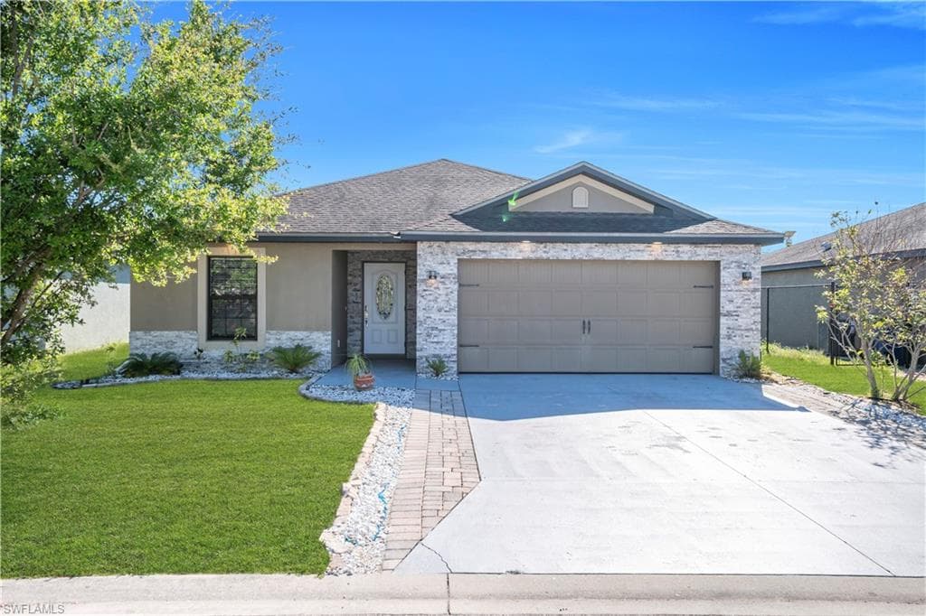 175 Shadowview CT-2