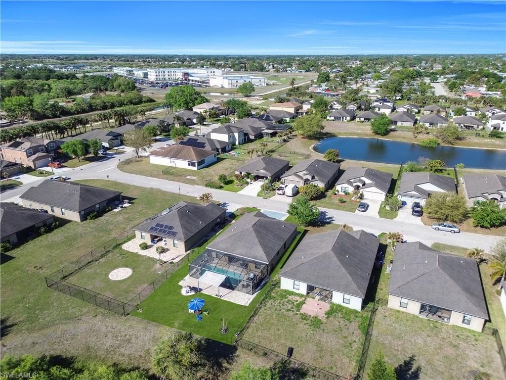 175 Shadowview CT-39