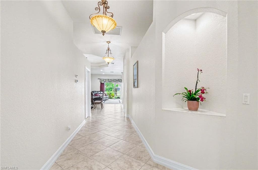 14809 Canton CT-4