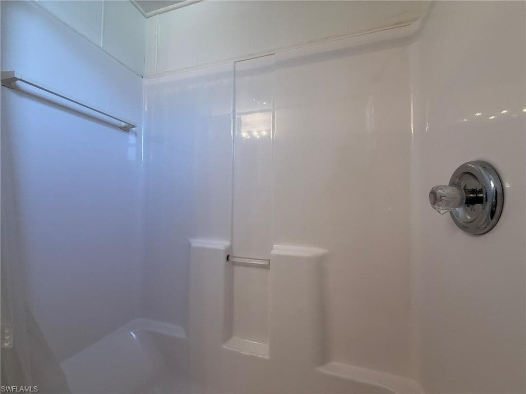 120 Lantern PL-40