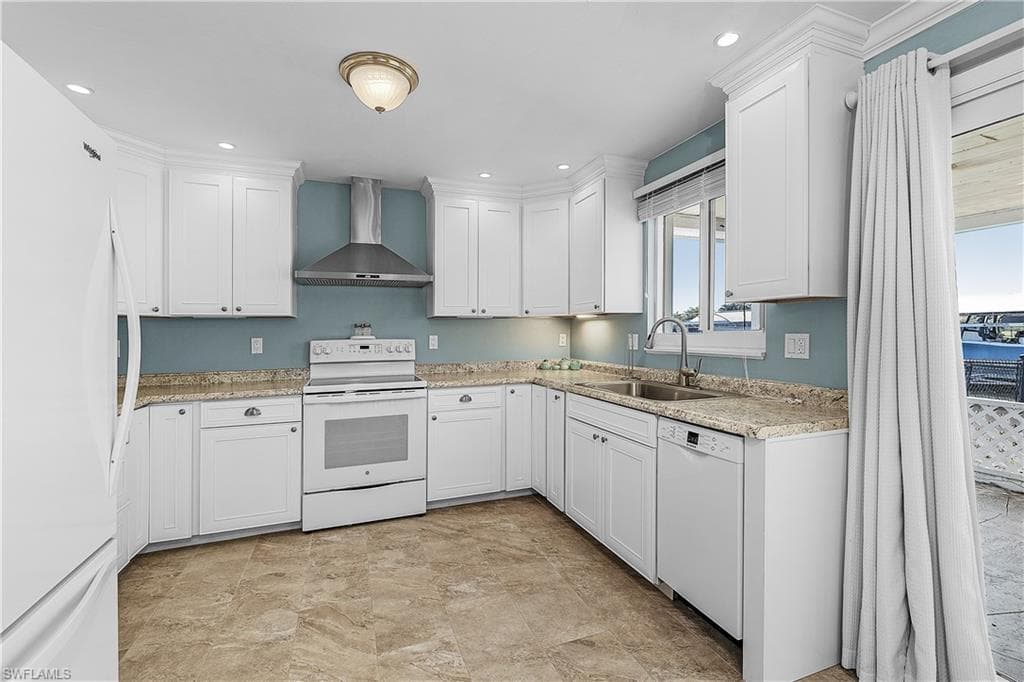 7815 Bocilla LN-12