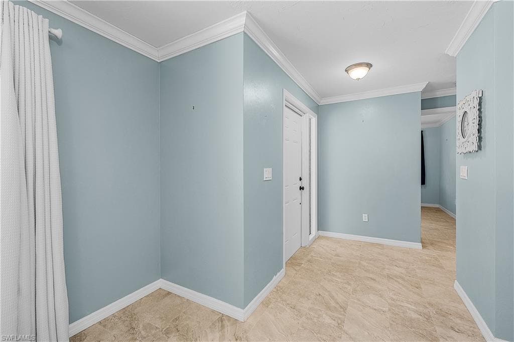 7815 Bocilla LN-21