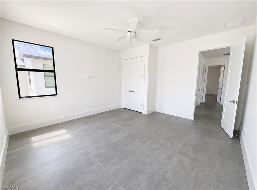 2727 Van Buren AVE-5