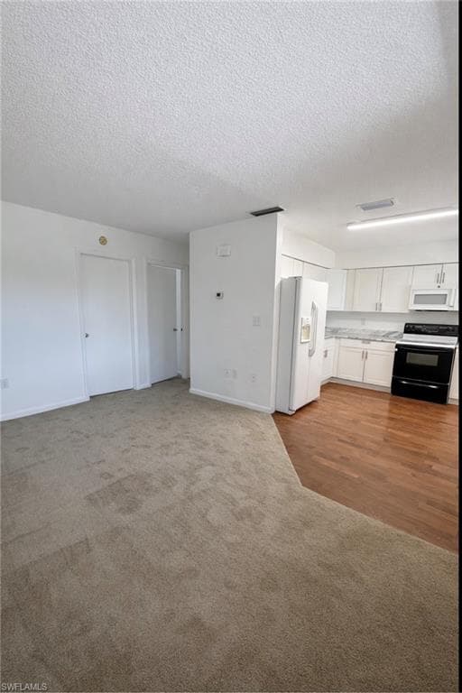 3325 Airport RD N J6-6