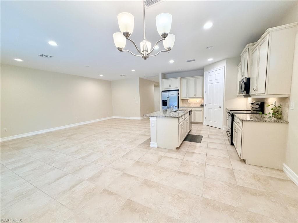 16432 Aberdeen WAY-6