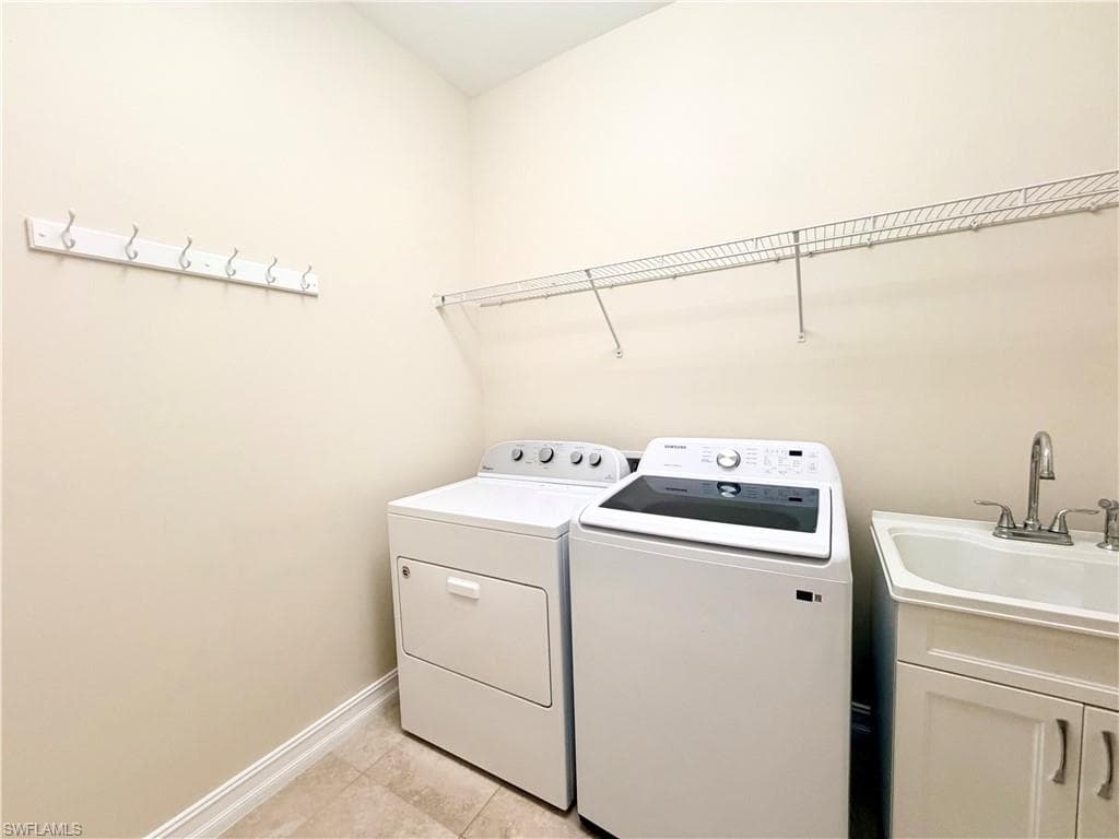 16432 Aberdeen WAY-16