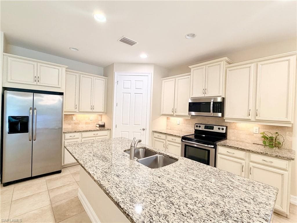 16432 Aberdeen WAY-3