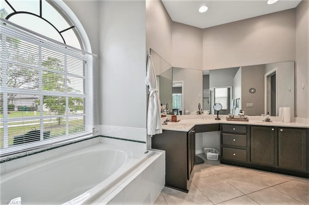 6545 Chestnut CIR-22