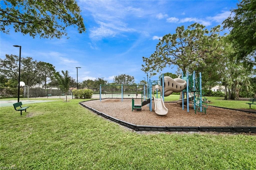6545 Chestnut CIR-38