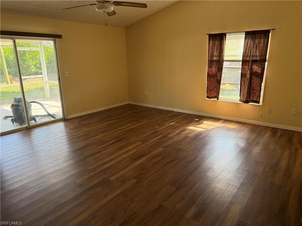 8072 Sandpiper RD-3