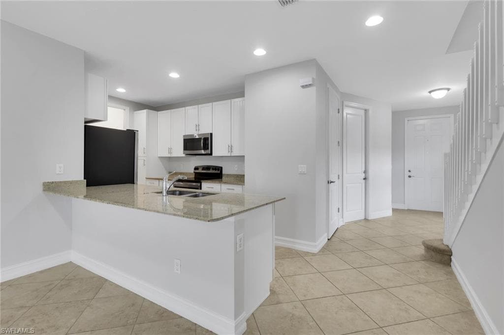 7738 Bristol CIR-3