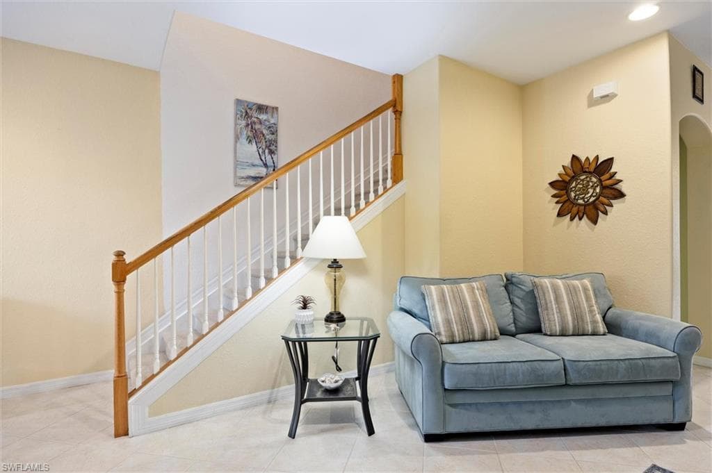 3210 Cottonwood BEND 803-6