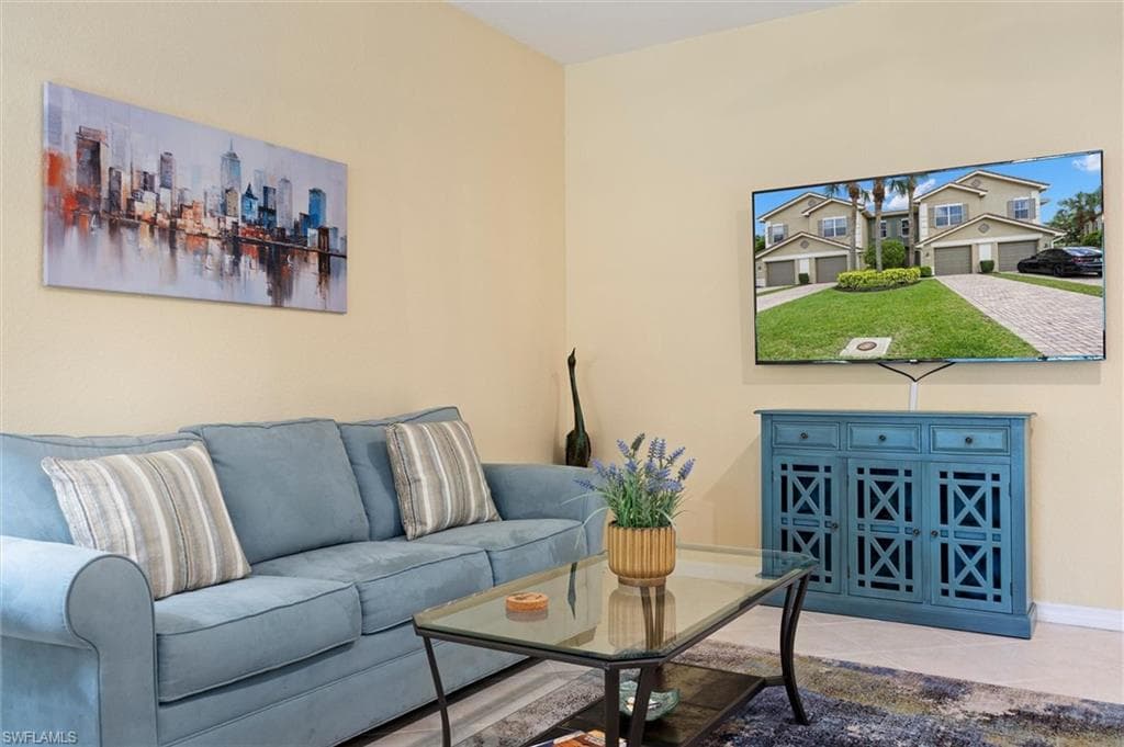 3210 Cottonwood BEND 803-4