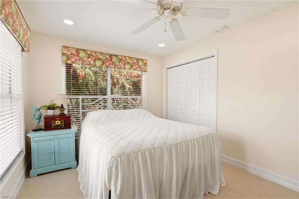 817 Carrick Bend CIR 201-18