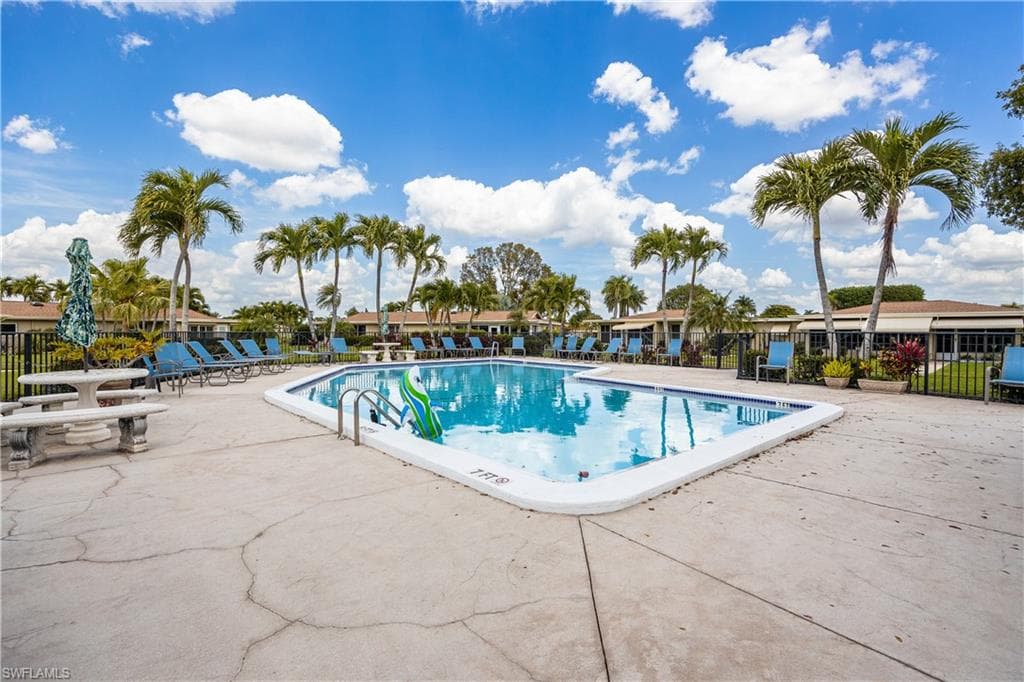 1460 Tredegar DR-32