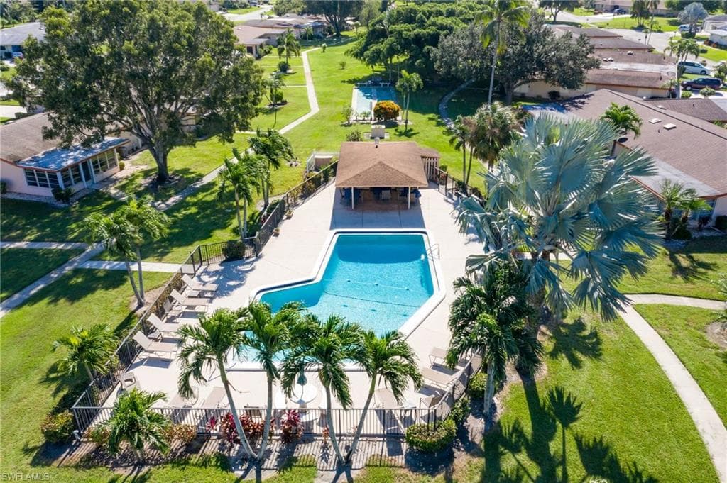 1460 Tredegar DR-40