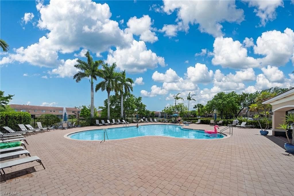 17560 Brickstone LOOP-31