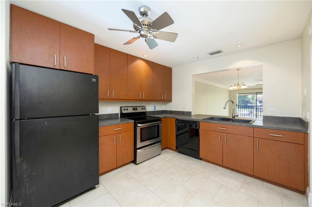 400 Misty Pines CIR 205-10