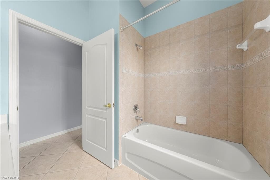 2165 Berkley WAY-36