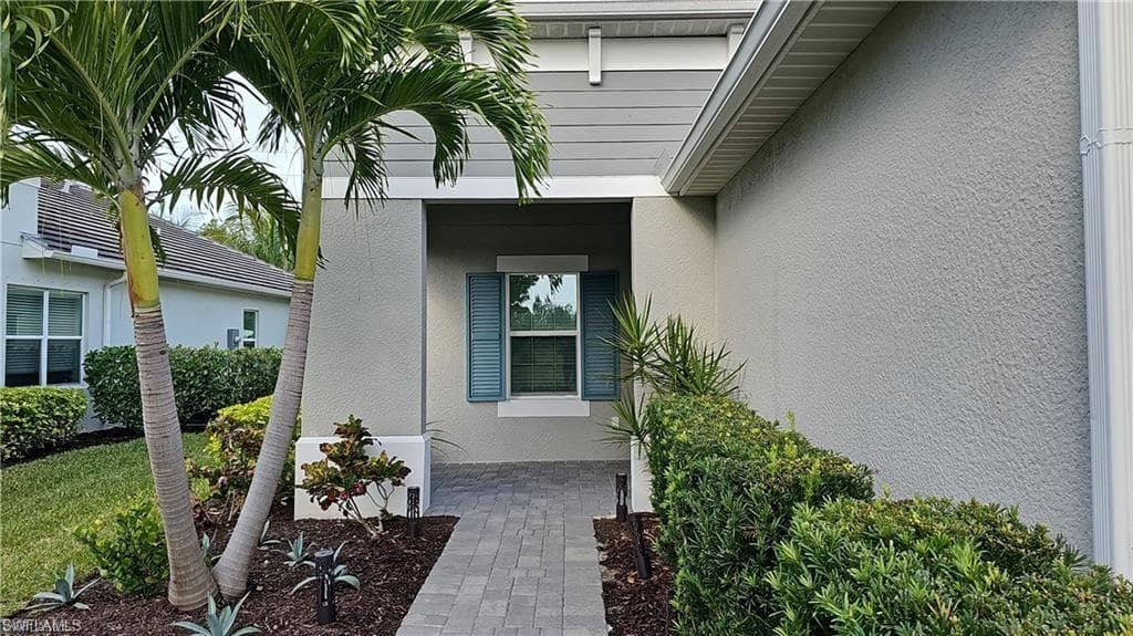 2305 Ariane DR-3