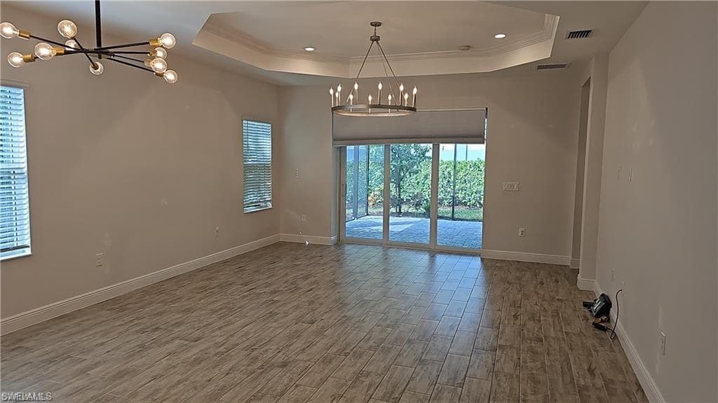 2305 Ariane DR-8