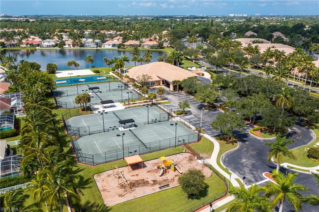 7900 Lake Sawgrass LOOP 4612-37