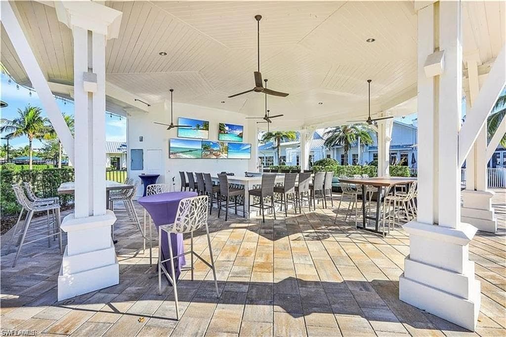 9607 Everglades DR-43