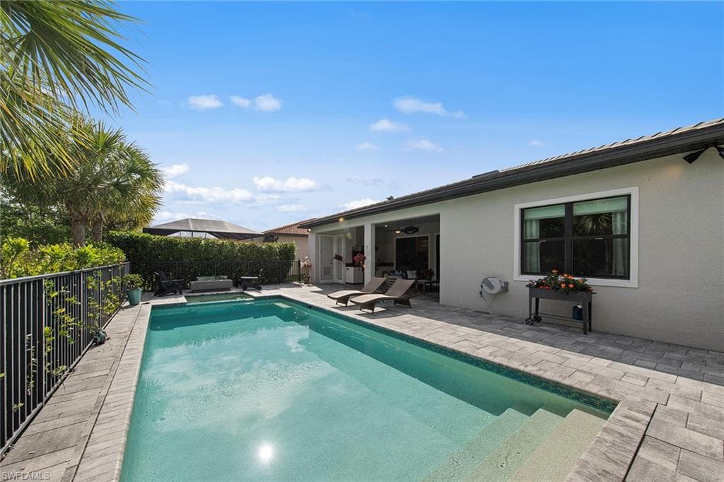 9607 Everglades DR-38