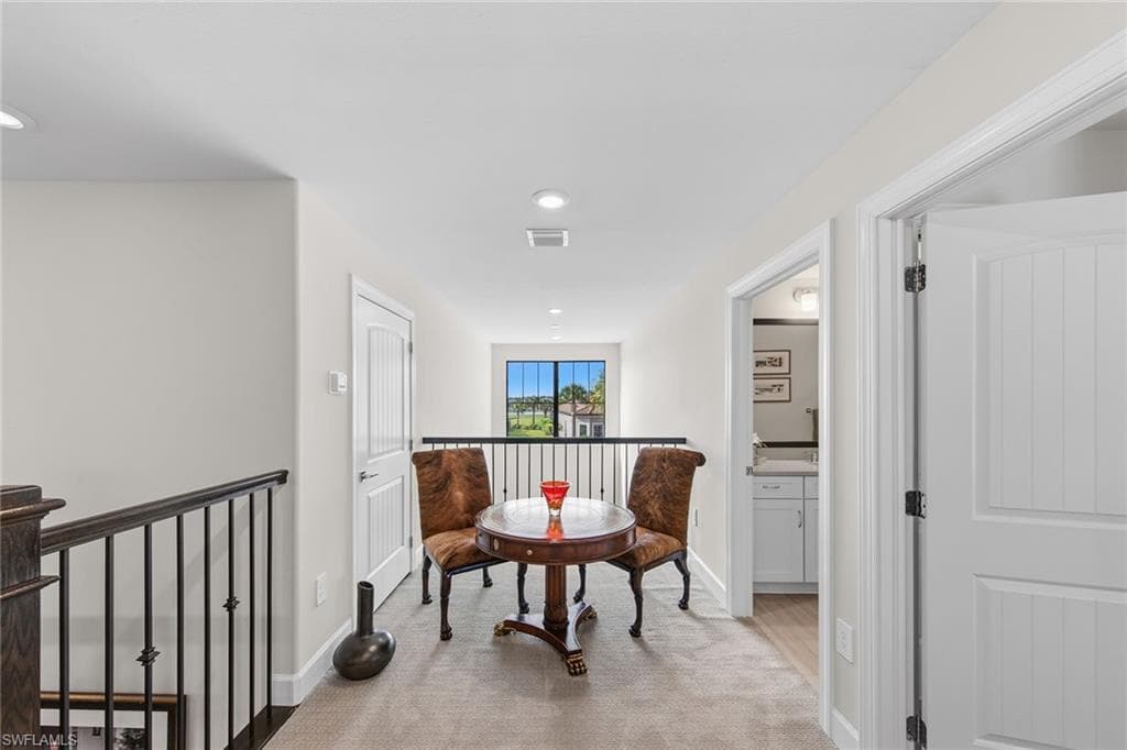 9607 Everglades DR-33