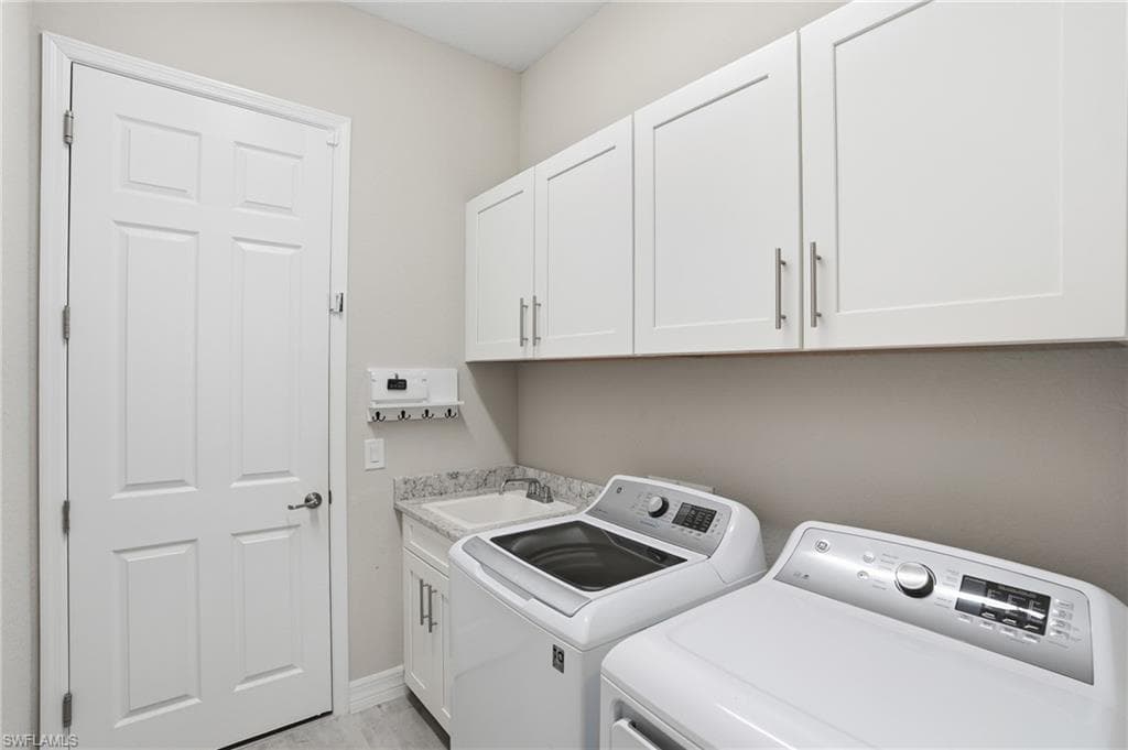 15248 Blue Bay CIR-26