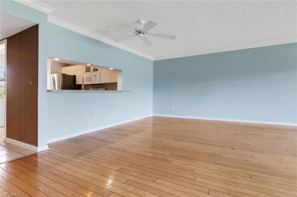 4556 Andover WAY E106-14