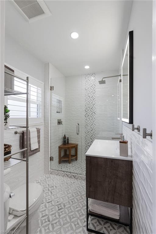 221 8th AVE S 221B-11